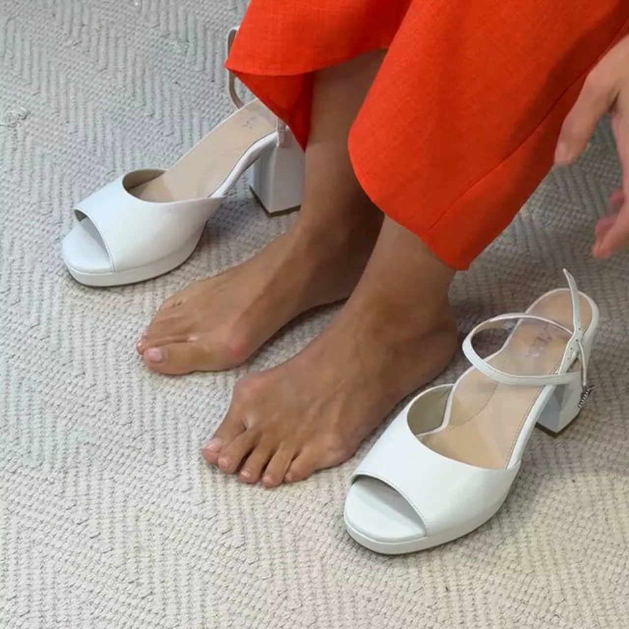 Margot - White Leather Block Heels - Image 3