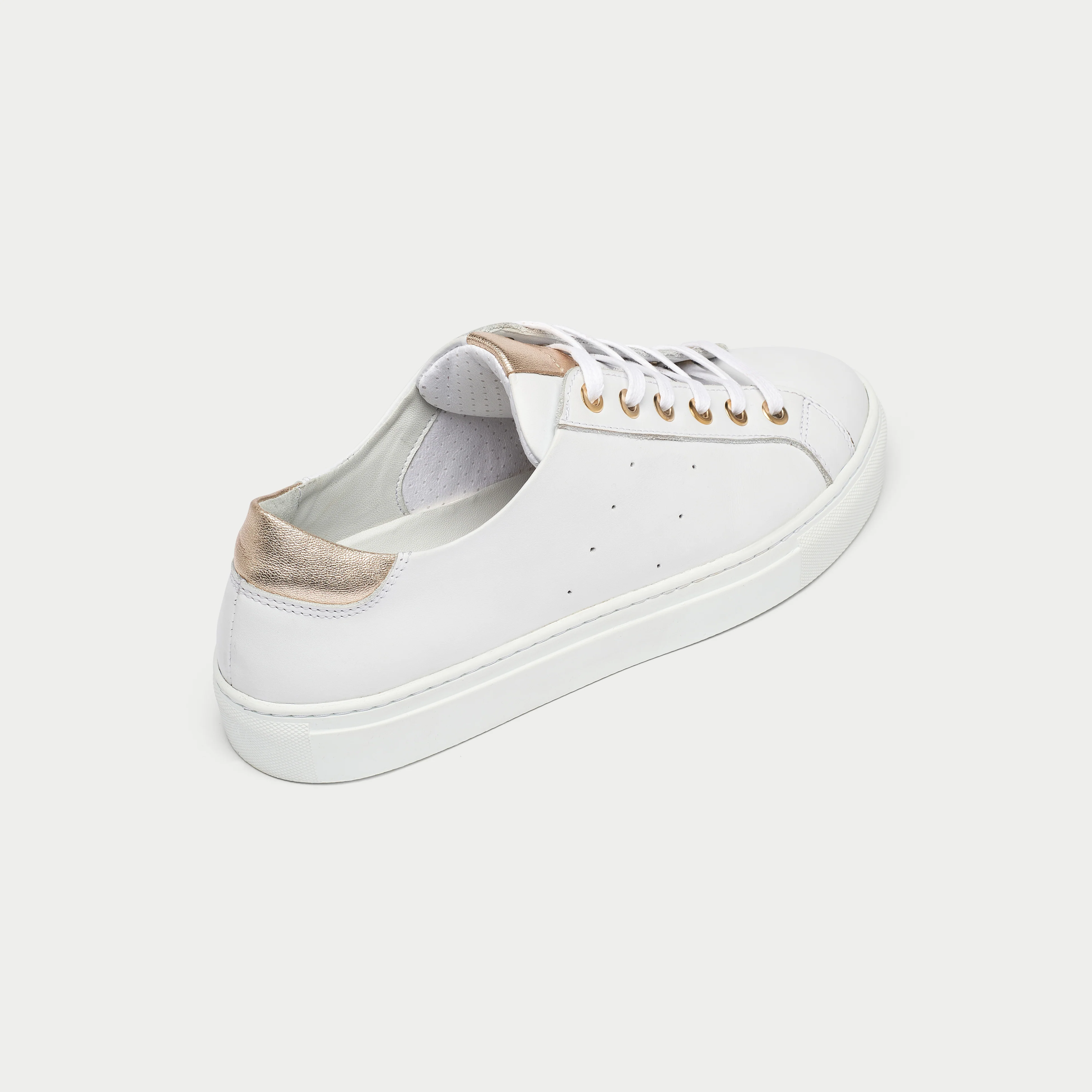 Star - Smooth White Leather & Champagne Trainers - Image 3