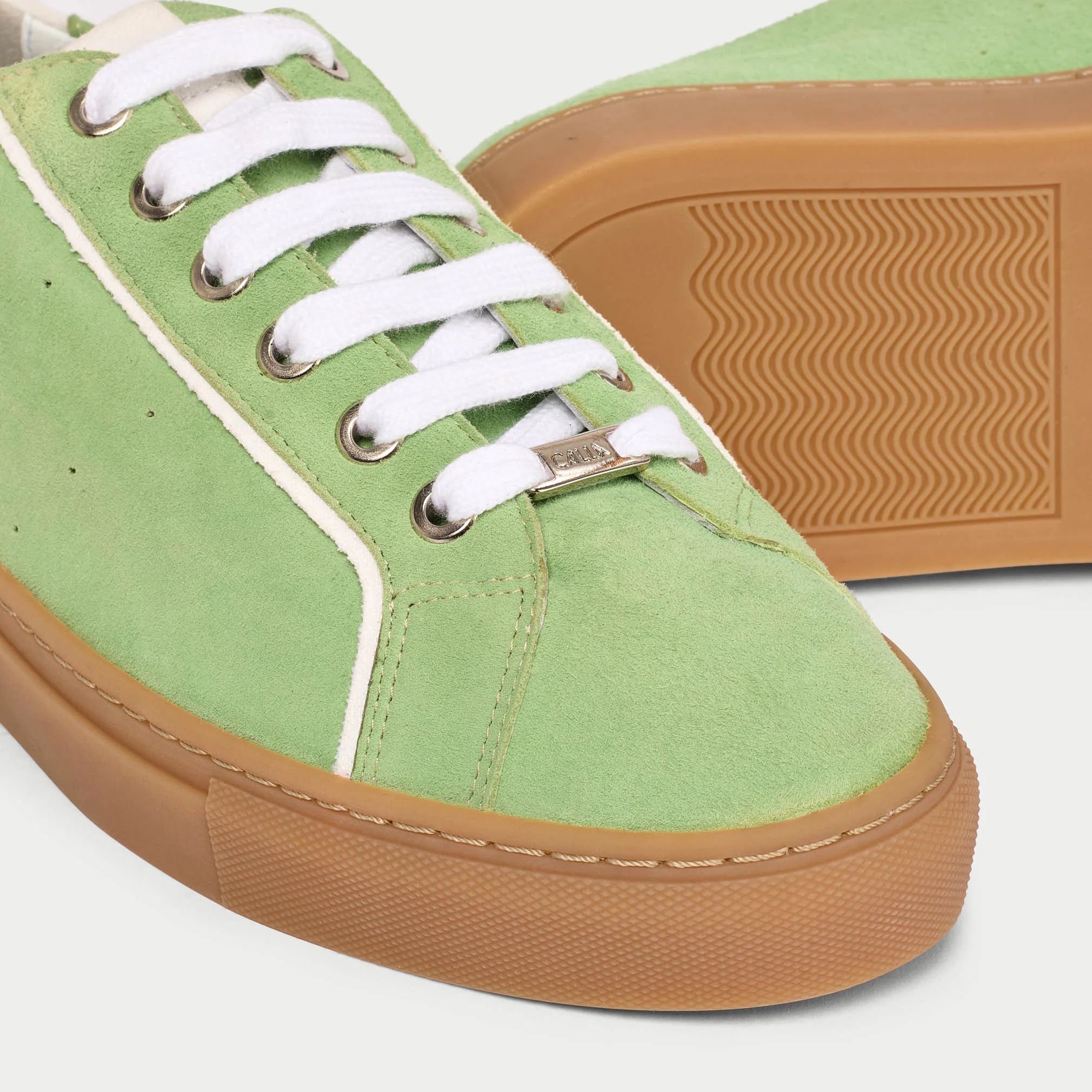 Star - Matcha Suede Wide Fit Trainers - Image 3
